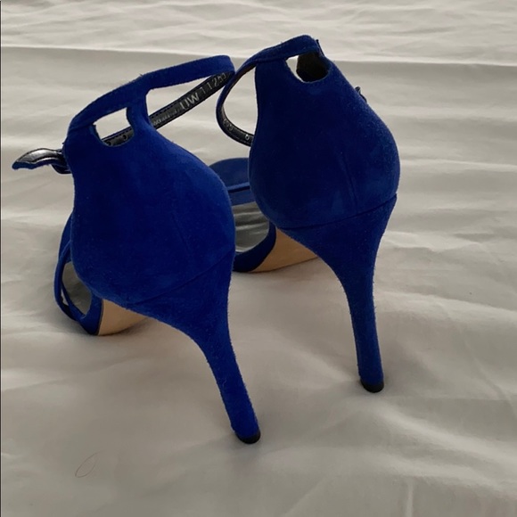Stuart Weitzman Blue Suede heels, size 6! - Picture 4 of 10